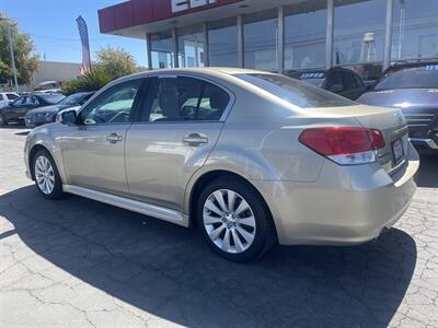 2010 Subaru Legacy 2.5i Limited   - Photo 4 - Sacramento, CA 95841