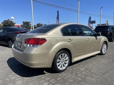 2010 Subaru Legacy 2.5i Limited   - Photo 6 - Sacramento, CA 95841