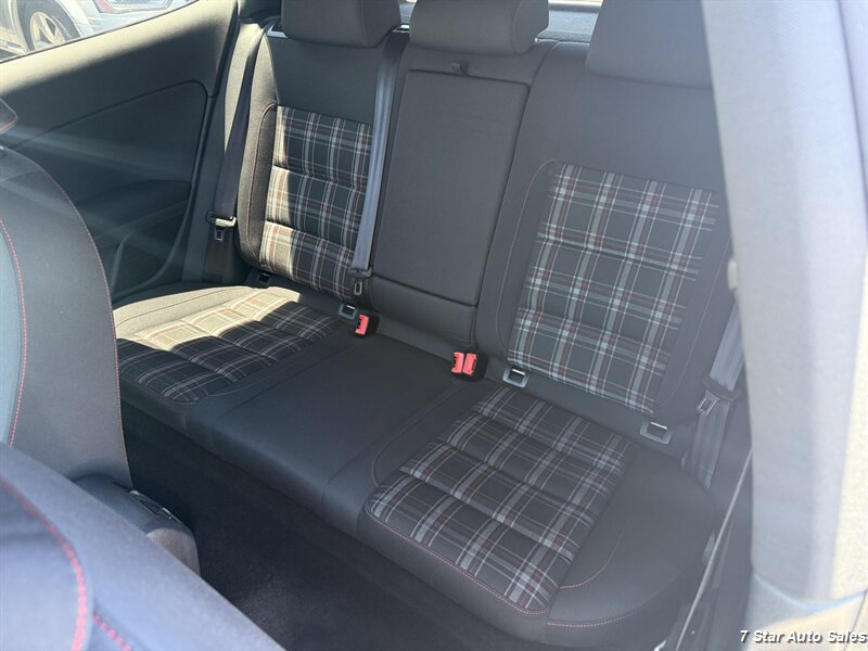 2011 Volkswagen GTI Base PZEV - Photo 15 - Sacramento, CA 95841