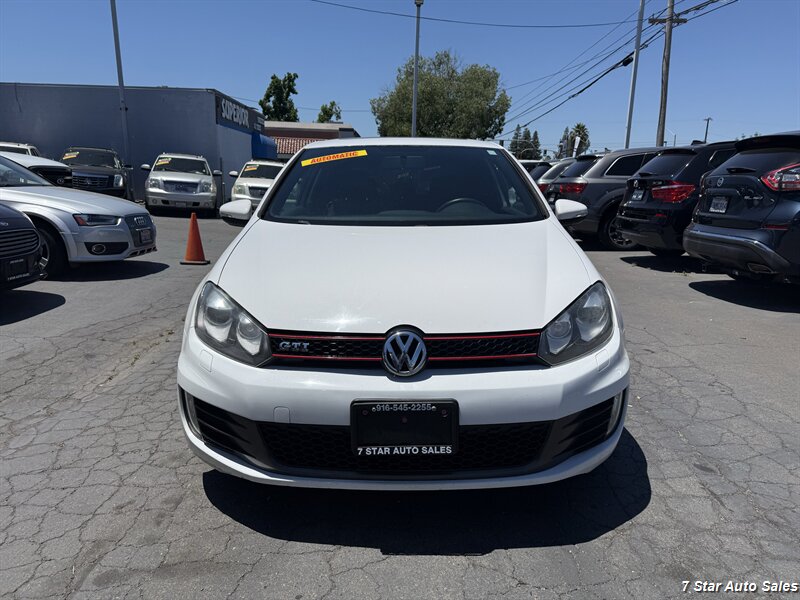 2011 Volkswagen GTI Base PZEV - Photo 2 - Sacramento, CA 95841