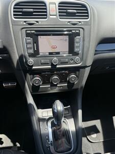 2011 Volkswagen GTI Base PZEV - Photo 12 - Sacramento, CA 95841
