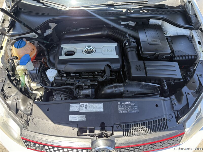 2011 Volkswagen GTI Base PZEV - Photo 17 - Sacramento, CA 95841