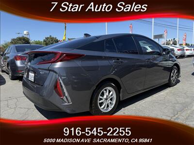 2022 Toyota Prius Prime XLE   - Photo 6 - Sacramento, CA 95841