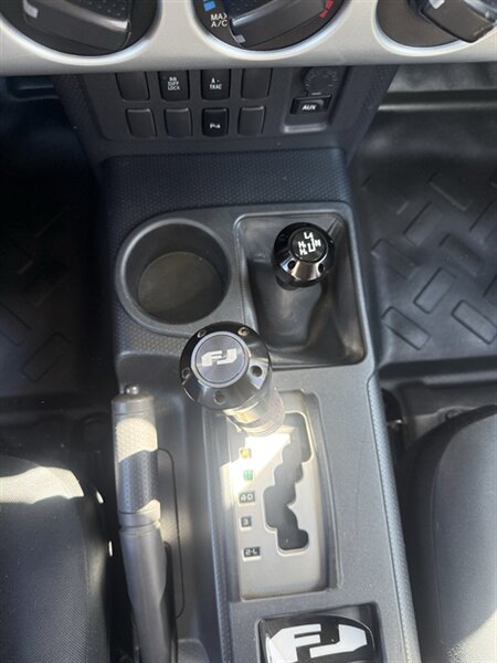 2008 Toyota FJ Cruiser - Photo 12 - Sacramento, CA 95841