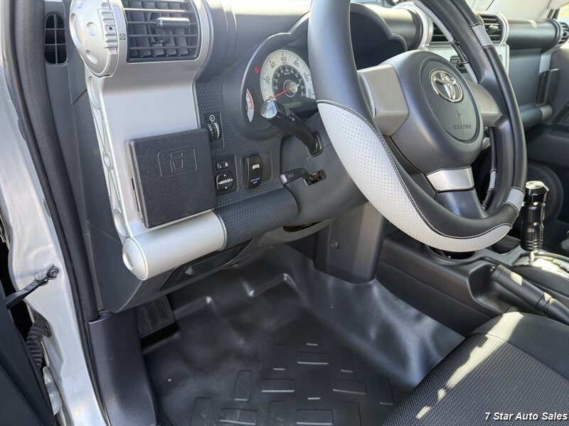 2008 Toyota FJ Cruiser - Photo 8 - Sacramento, CA 95841