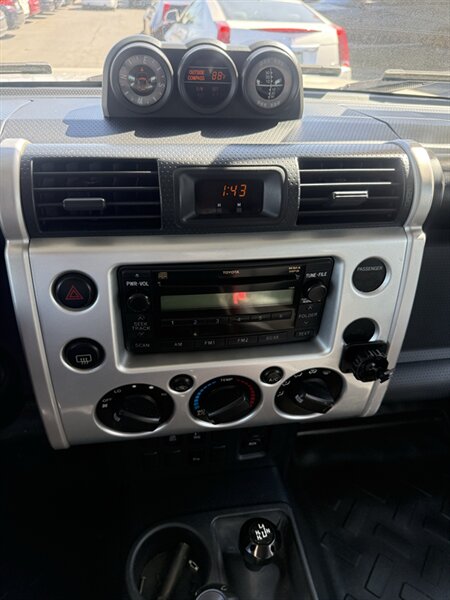 2008 Toyota FJ Cruiser - Photo 13 - Sacramento, CA 95841