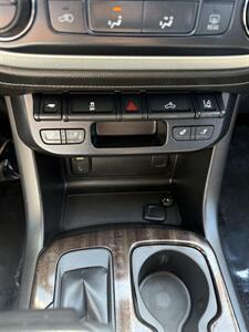 2015 GMC Canyon SLT   - Photo 13 - Sacramento, CA 95841