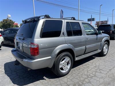 2003 INFINITI QX4   - Photo 6 - Sacramento, CA 95841