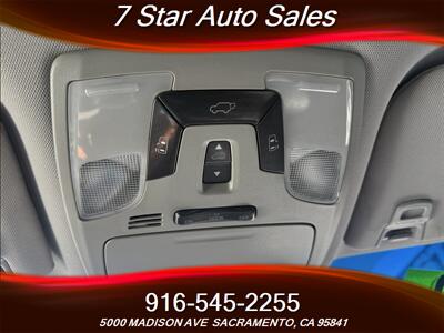 2017 Toyota Sienna SE 8-Passenger   - Photo 13 - Sacramento, CA 95841