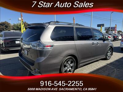 2017 Toyota Sienna SE 8-Passenger   - Photo 4 - Sacramento, CA 95841