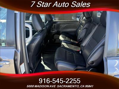 2017 Toyota Sienna SE 8-Passenger   - Photo 18 - Sacramento, CA 95841