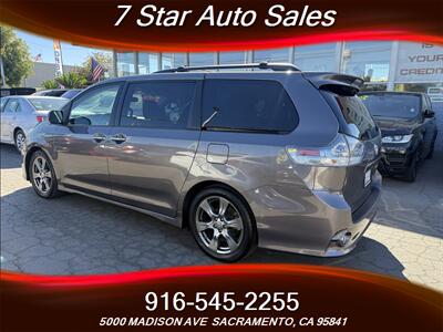 2017 Toyota Sienna SE 8-Passenger   - Photo 6 - Sacramento, CA 95841