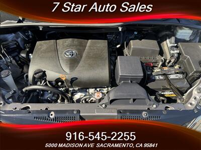2017 Toyota Sienna SE 8-Passenger   - Photo 26 - Sacramento, CA 95841