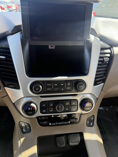 2015 GMC Yukon XL SLT - Photo 14 - Sacramento, CA 95841