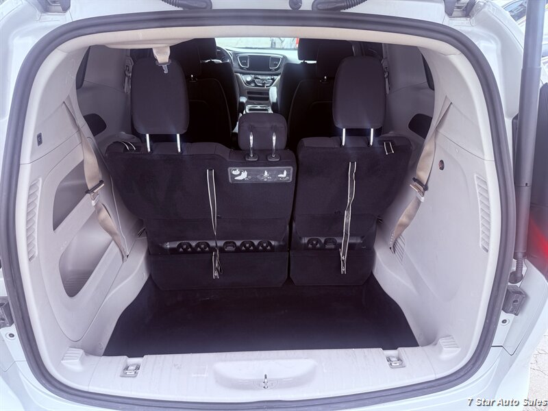 2020 Chrysler Pacifica Touring - Photo 20 - Sacramento, CA 95841