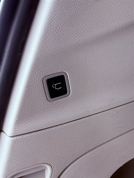 2020 Chrysler Pacifica Touring - Photo 21 - Sacramento, CA 95841