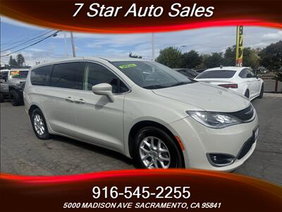 2020 Chrysler Pacifica Touring Minivan