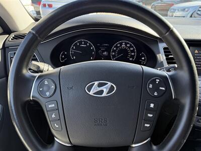 2012 Hyundai Genesis 3.8   - Photo 11 - Sacramento, CA 95841