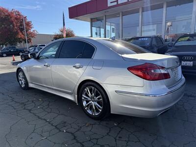 2012 Hyundai Genesis 3.8   - Photo 4 - Sacramento, CA 95841