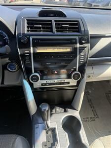 2012 Toyota Camry Hybrid LE - Photo 12 - Sacramento, CA 95841