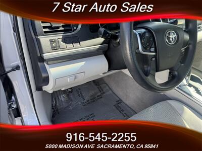 2012 Toyota Camry Hybrid LE - Photo 8 - Sacramento, CA 95841