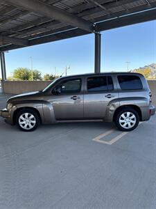 2011 Chevrolet HHR LS - Photo 2 - Tucson, AZ 85705