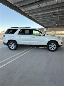 2007 Saturn Outlook XR - Photo 6 - Tucson, AZ 85705