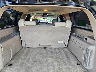 2005 Chevrolet Suburban 2500 LT   - Photo 9 - Tucson, AZ 85705