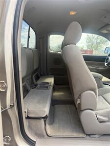 2006 Toyota Tacoma V6 - Photo 10 - Tucson, AZ 85705