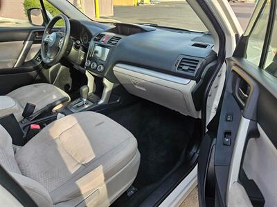 2015 Subaru Forester 2.5i Premium   - Photo 12 - Tucson, AZ 85705