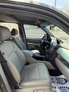 2012 Honda Pilot EX-L w/Navi - Photo 10 - Tucson, AZ 85705