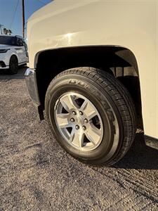 2018 Chevrolet Silverado 1500 LT   - Photo 12 - Tucson, AZ 85705