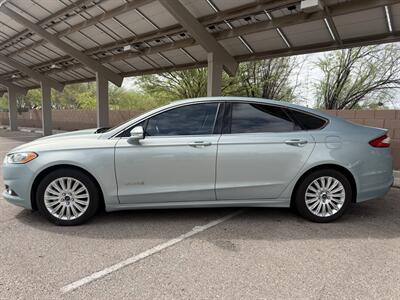 2014 Ford Fusion Hybrid SE - Photo 2 - Tucson, AZ 85705