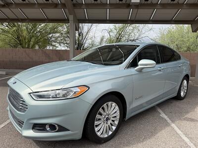 2014 Ford Fusion Hybrid SE - Photo 1 - Tucson, AZ 85705