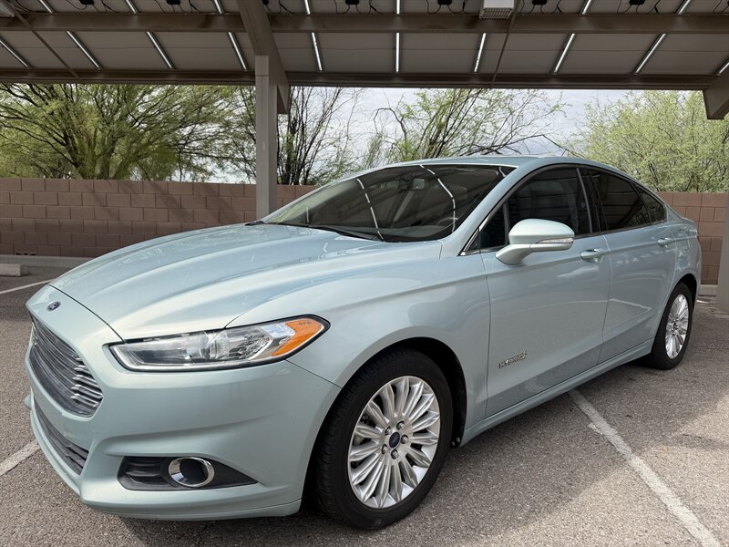 2014 Ford Fusion Hybrid SE  
