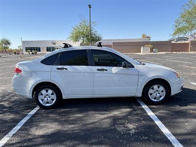 2011 Ford Focus S   - Photo 5 - Tucson, AZ 85705