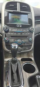 2014 Chevrolet Malibu LT - Photo 9 - Tucson, AZ 85705
