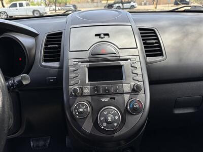2010 Kia Soul Sport   - Photo 12 - Tucson, AZ 85705