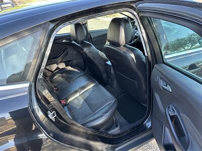 2014 Ford Focus Titanium   - Photo 10 - Tucson, AZ 85705