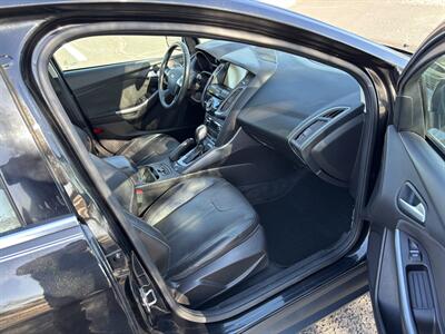 2014 Ford Focus Titanium   - Photo 11 - Tucson, AZ 85705