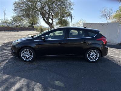 2014 Ford Focus Titanium   - Photo 2 - Tucson, AZ 85705