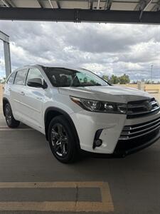 2017 Toyota Highlander Hybrid Limited   - Photo 6 - Tucson, AZ 85705