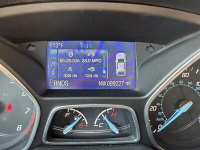 2014 Ford Focus SE - Photo 11 - Tucson, AZ 85705