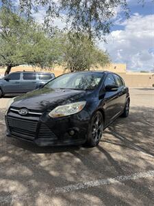 2014 Ford Focus SE - Photo 1 - Tucson, AZ 85705