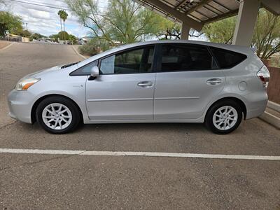 2013 Toyota Prius V Five   - Photo 2 - Tucson, AZ 85705