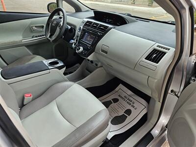 2013 Toyota Prius V Five   - Photo 11 - Tucson, AZ 85705