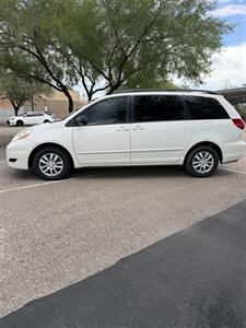 2006 Toyota Sienna LE 8 Passenger - Photo 2 - Tucson, AZ 85705