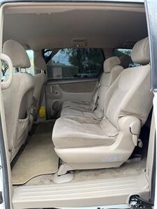 2006 Toyota Sienna LE 8 Passenger - Photo 8 - Tucson, AZ 85705