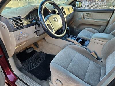2005 Kia Sorento LX   - Photo 7 - Tucson, AZ 85705
