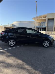 2014 Ford Fiesta SE   - Photo 5 - Tucson, AZ 85705